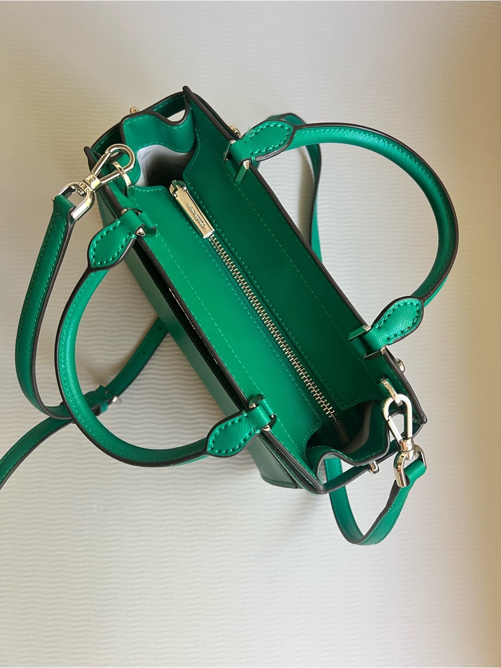 Kate Spade Satchel Staci Saffiano Leather Structured Crossbody Green Medium NWOT - Picture 3 of 8